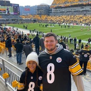 Meet your Posher, Derek